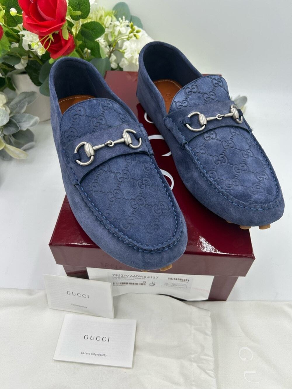 Men's Gucci, GG embossed suede Driver loafers size 11 fits 11.5 US made in Italy
